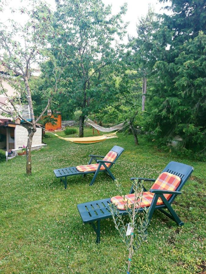 Apartman Ruza 2 Opric Exterior photo