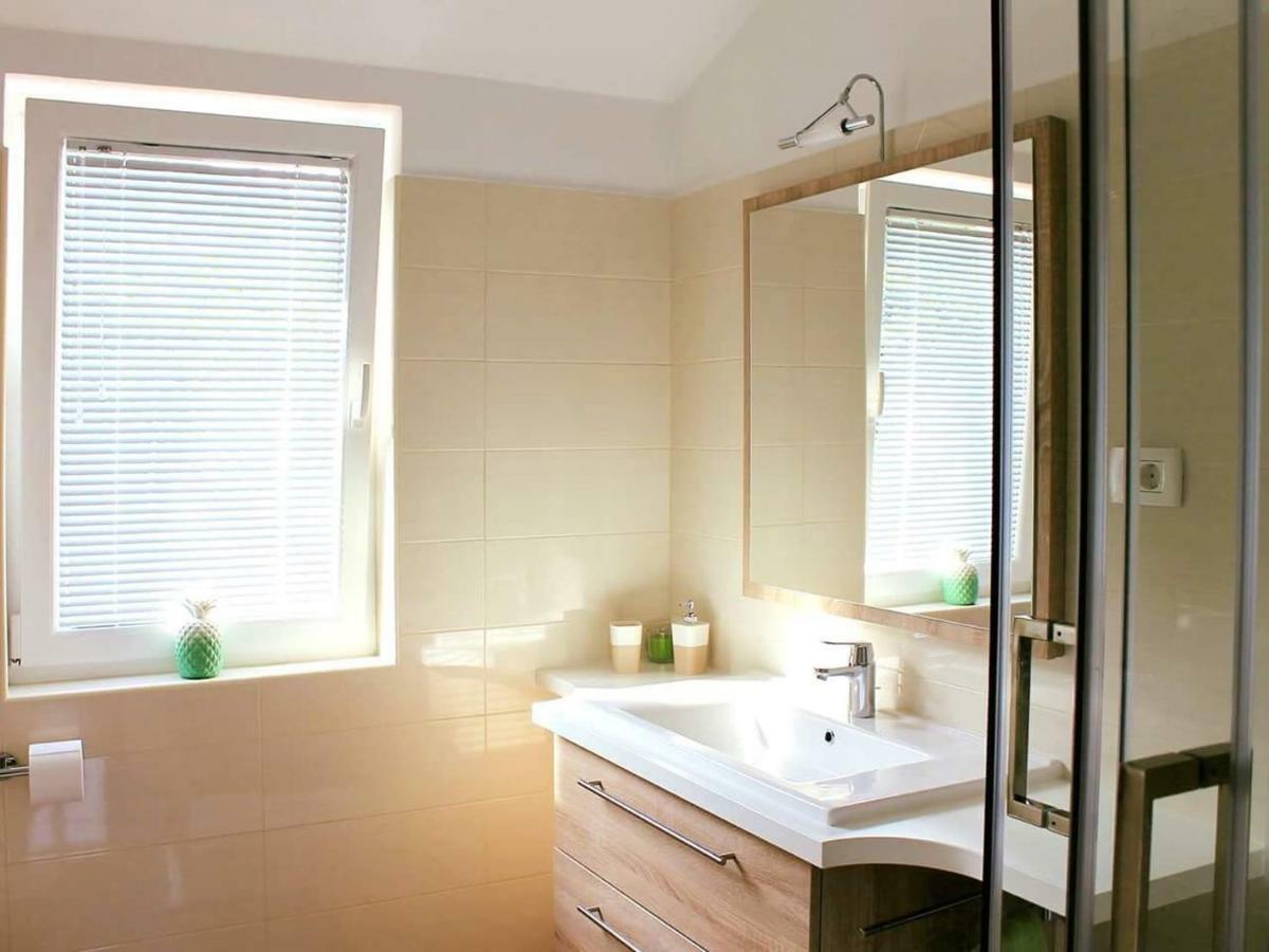 Apartman Ruza 2 Opric Exterior photo