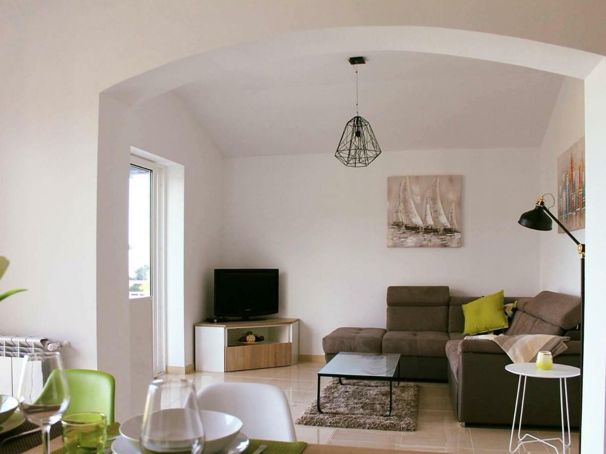 Apartman Ruza 2 Opric Exterior photo